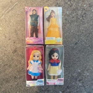 🍭Mini Brands: Zuru Disney Store Edition - Alice, Snow white , Belle Flynn Rider